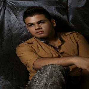   اشکان فاضلی