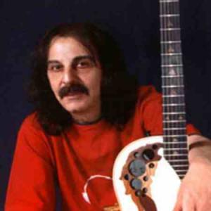   کوروش یغمایی